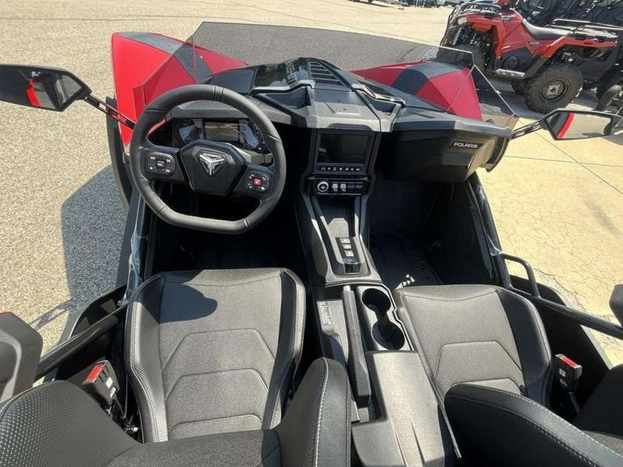 2024 Polaris Slingshot® Slingshot® SLR AutoDrive Slingshot Red Pearl