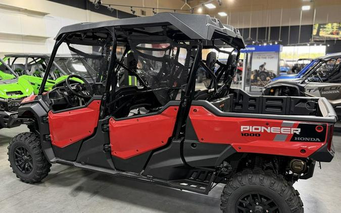 2025 Honda Pioneer 1000-6 Deluxe Crew