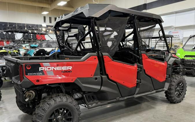 2025 Honda Pioneer 1000-6 Deluxe Crew
