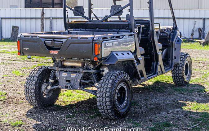 2021 Can-Am™ Defender PRO Lone Star HD 10