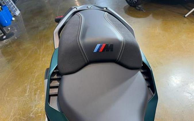2026 BMW M 1000 XR