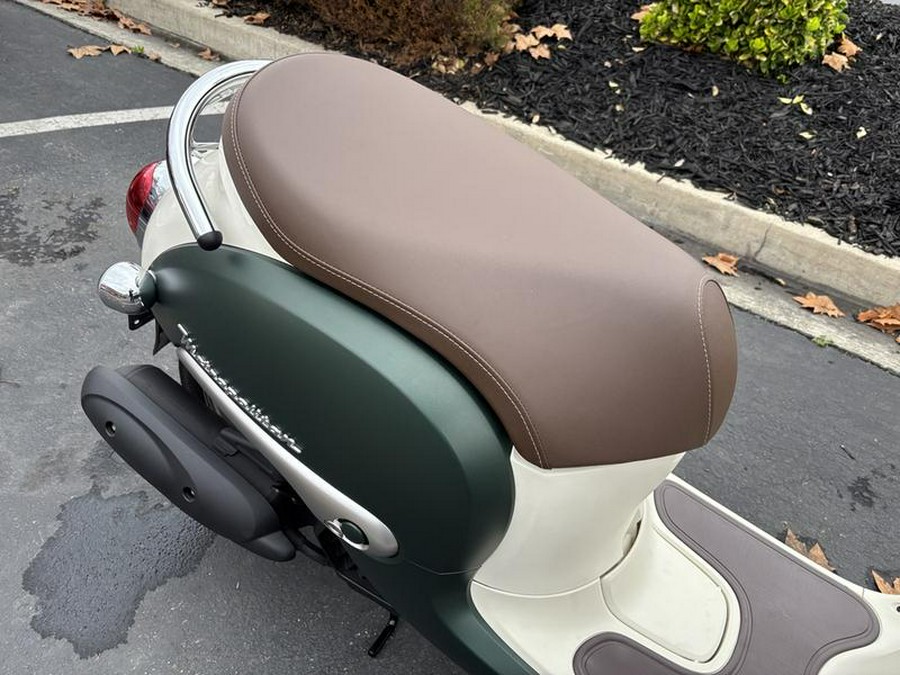 2024 Honda® Metropolitan