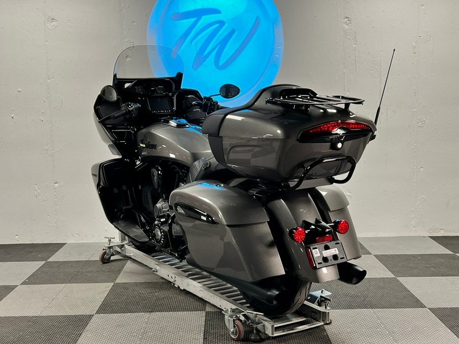 2026 Indian Motorcycle Pursuit® Dark Horse®
