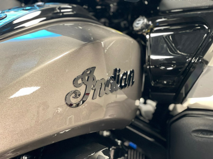 2026 Indian Motorcycle Pursuit® Dark Horse®