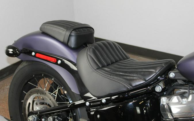 2025 Harley-Davidson® Street Bob™ PRPL ABYSS DNM