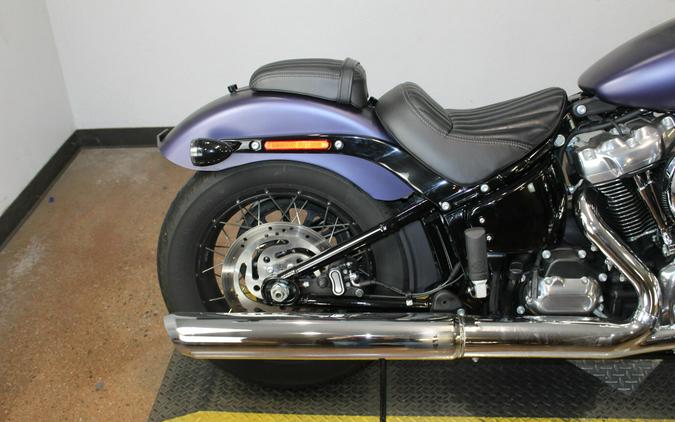 2025 Harley-Davidson® Street Bob™ PRPL ABYSS DNM