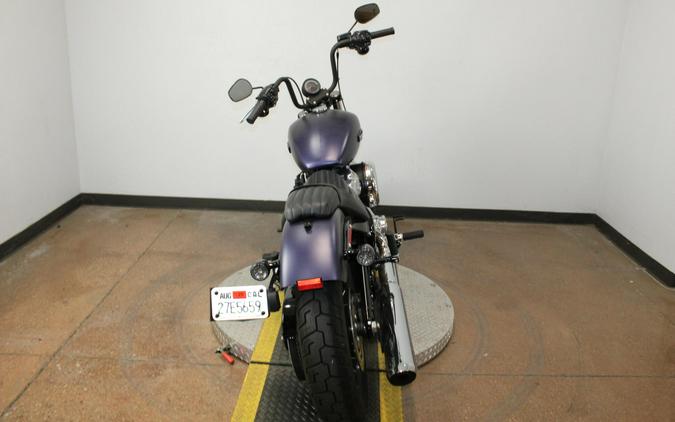 2025 Harley-Davidson® Street Bob™ PRPL ABYSS DNM