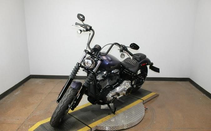 2025 Harley-Davidson® Street Bob™ PRPL ABYSS DNM