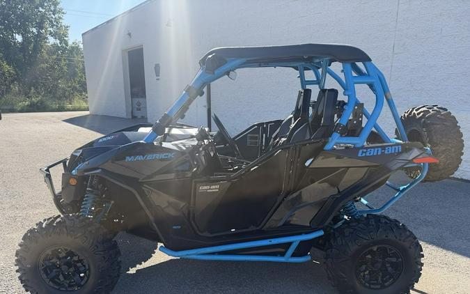 2017 Can-Am Maverick DPS