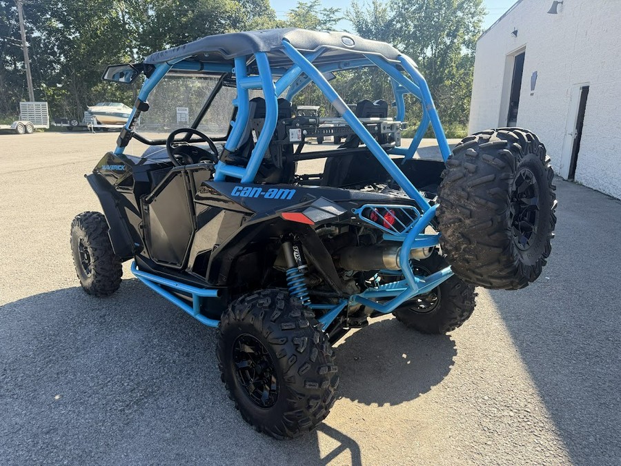 2017 Can-Am Maverick DPS