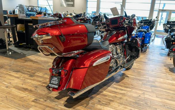 2023 Indian Motorcycle® Roadmaster® Limited Stryker Red Metallic