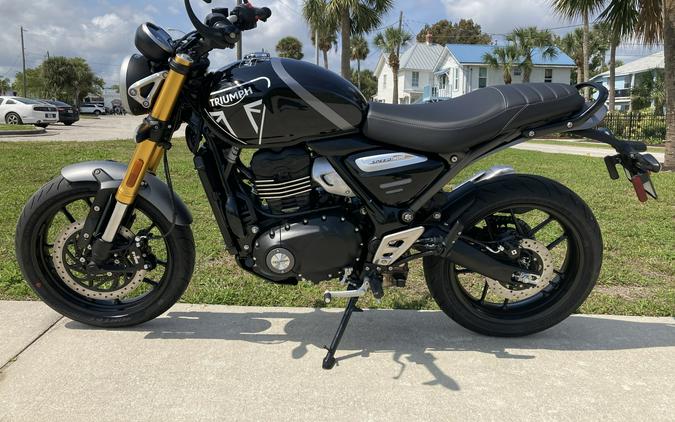 2024 Triumph Speed 400 Review [13 Fast Facts]