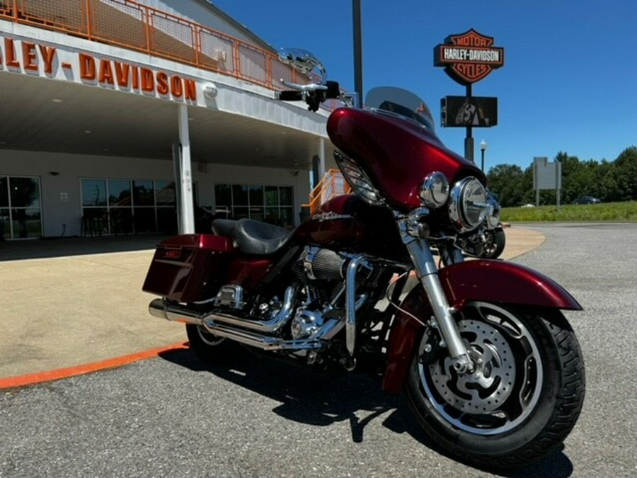 2008 Harley-Davidson Street Glide® Crimson Red Sunglo