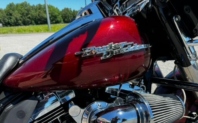 2008 Harley-Davidson Street Glide® Crimson Red Sunglo