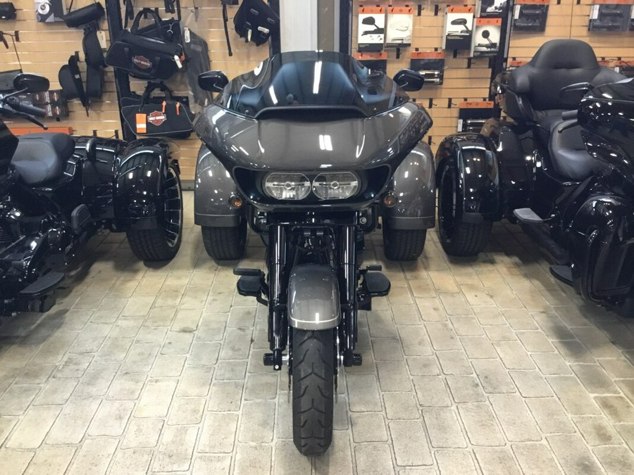 2023 Harley-Davidson® Road Glide® 3 Gray Haze