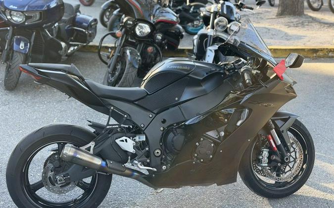 2024 Kawasaki Ninja® ZX™-10R