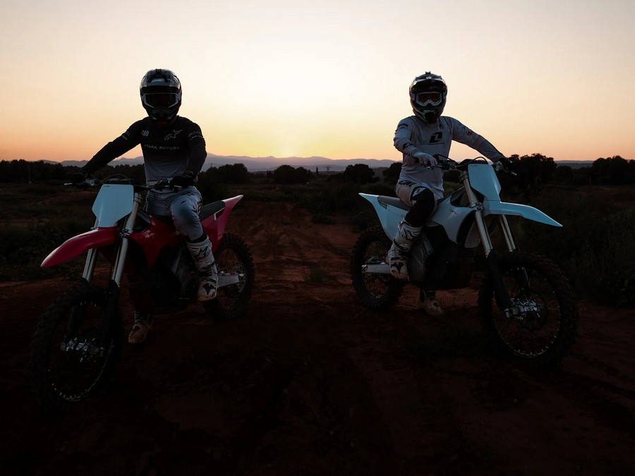 2025 Stark Future MX 1.2 80HP Stark Red - S012546