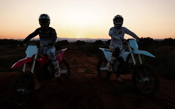 2025 Stark Future MX 1.2 80HP Stark Red - S012546