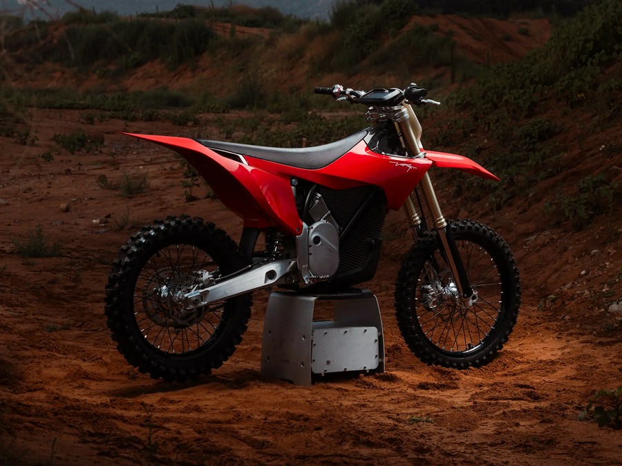 2025 Stark Future MX 1.2 80HP Stark Red - S012546