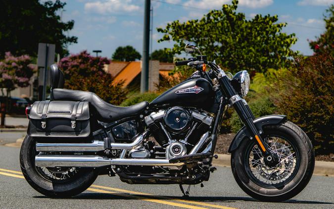 FLSL 2020 Softail Slim®