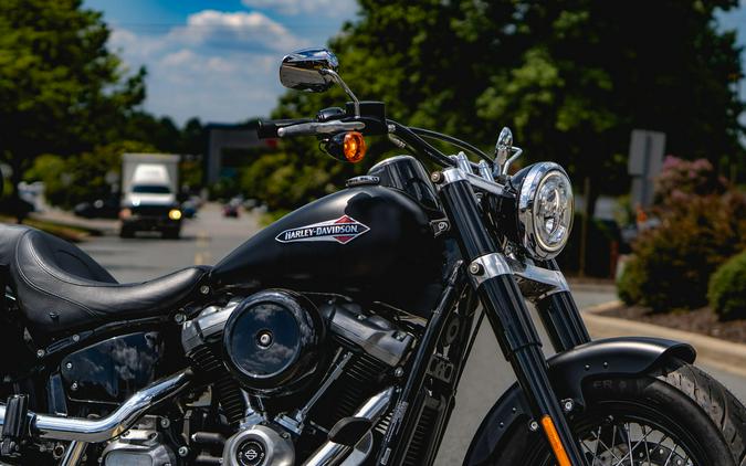 FLSL 2020 Softail Slim®