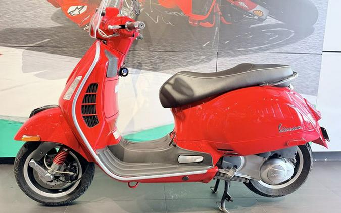 2013 Vespa GTS 300 i.e. Super
