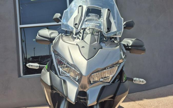 2025 Kawasaki Versys® 1100 SE LT ABS