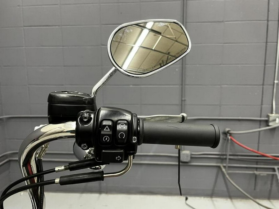 2017 Harley-Davidson® FXDB - Street Bob®