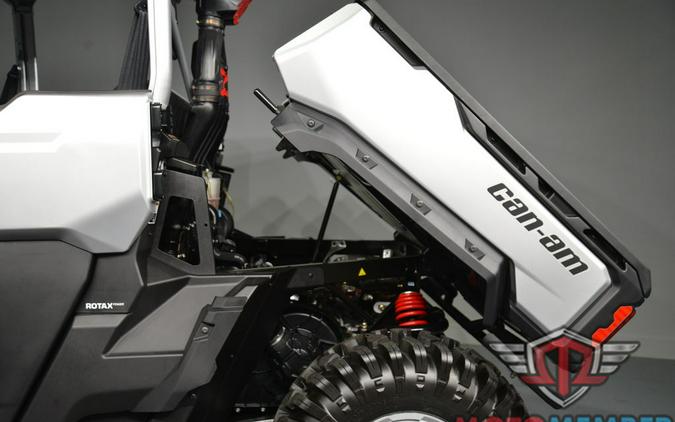 2024 Can-Am Defender MAX X mr with Half Doors HD10
