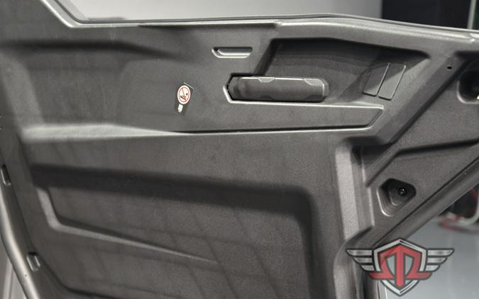 2024 Can-Am Defender MAX X mr with Half Doors HD10