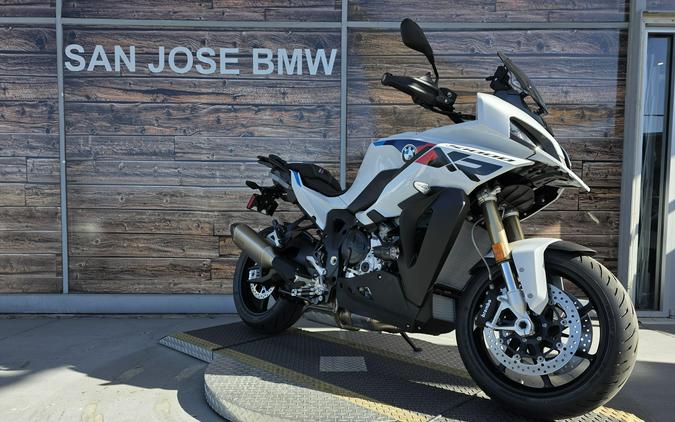 2026 BMW S 1000 XR