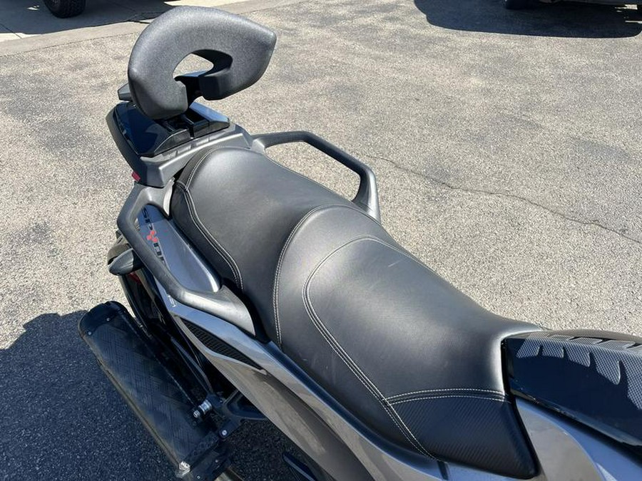 2011 Can-Am® 000B6BA00