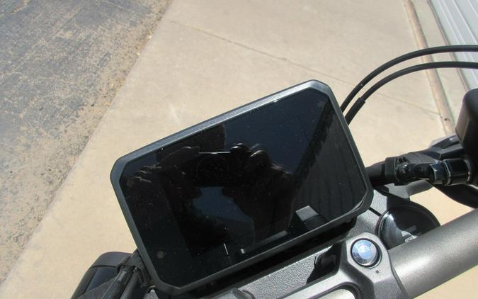 2026 HONDA CB650R E-CLUTCH