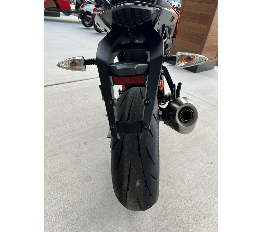 2023 KTM 1290 Super Duke GT