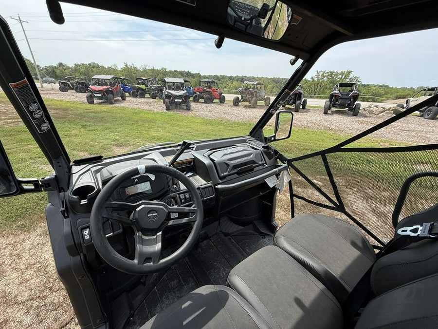 2026 Can-Am Defender XT HD9