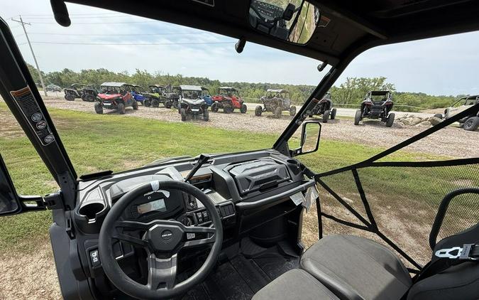 2026 Can-Am Defender XT HD9