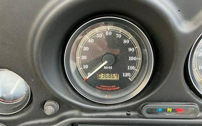 2000 Harley-Davidson FLHTC/FLHTCI Electra Glide® Classic