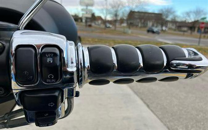 2000 Harley-Davidson FLHTC/FLHTCI Electra Glide® Classic