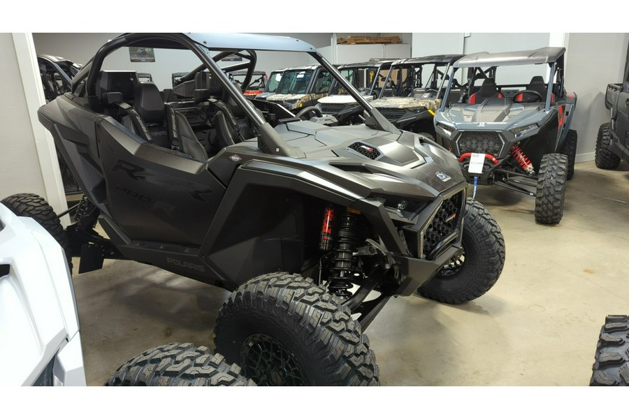 2026 Polaris RZR PRO R ULTIMATE