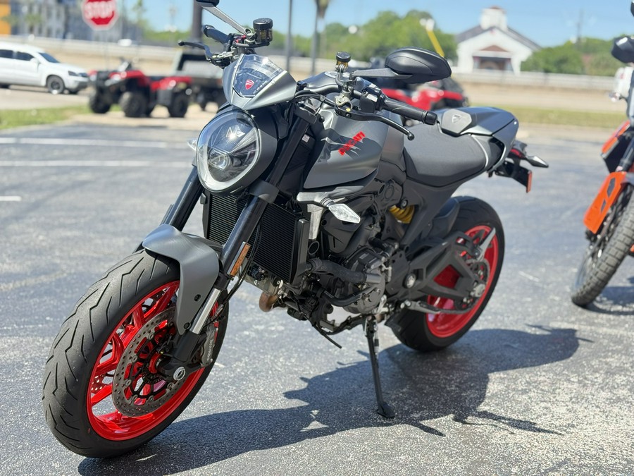 2025 Ducati Monster Plus Aviator Grey