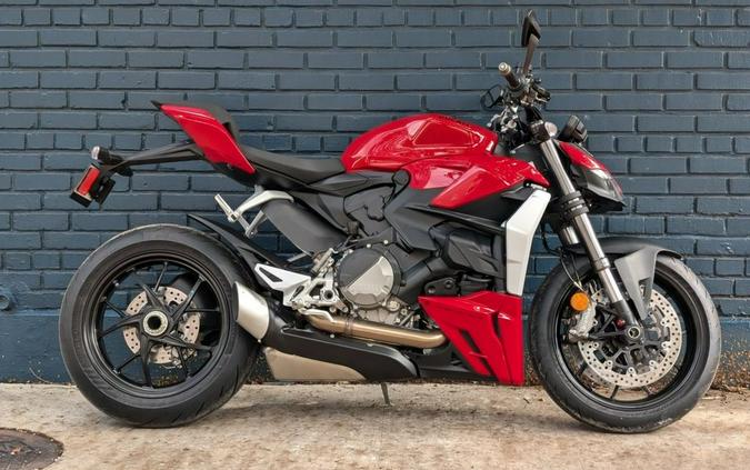 2024 Ducati Streetfighter V2 Red