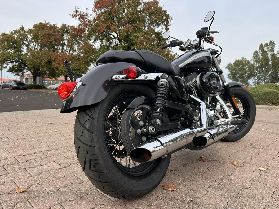 XL1200C 2018 1200 Custom