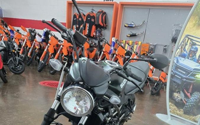 2025 Suzuki SV650 ABS