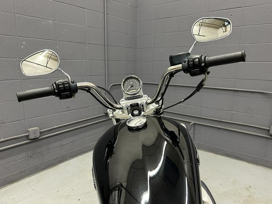 2017 Harley-Davidson® XL1200C - 1200 Custom