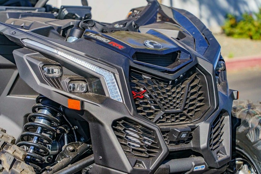 2026 Can-Am Maverick X3 MAX X ds Turbo RR Triple Black_4.5 in