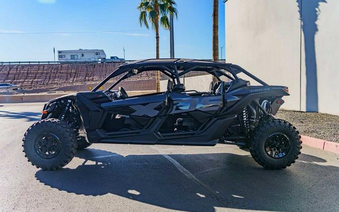 2026 Can-Am Maverick X3 MAX X ds Turbo RR Triple Black_4.5 in