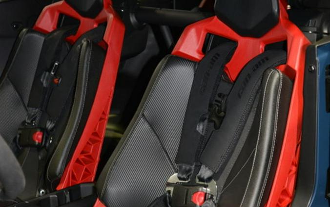 2025 Can-Am Maverick R MAX X rs With SMART-SHOX