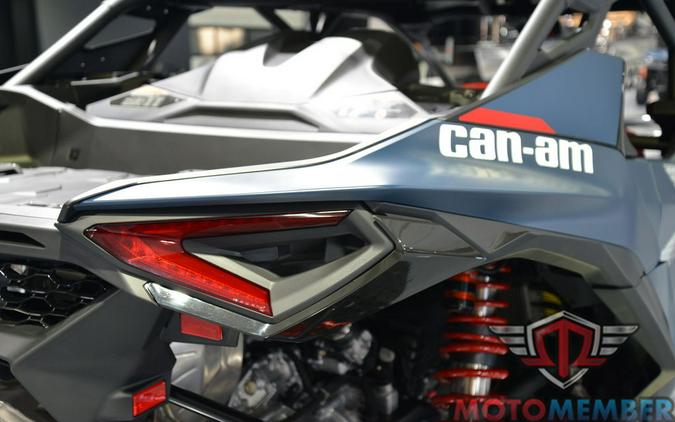 2025 Can-Am Maverick R MAX X rs With SMART-SHOX