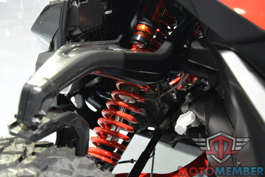 2025 Can-Am Maverick R MAX X rs With SMART-SHOX