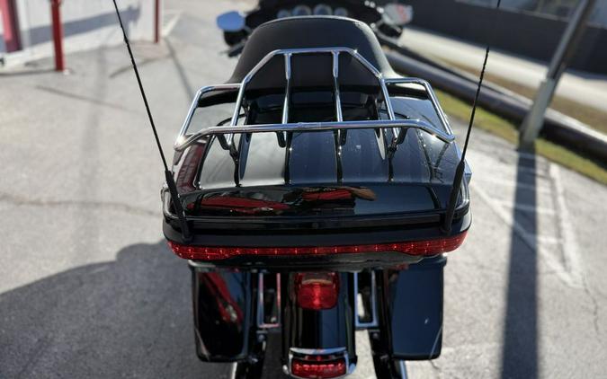 2015 Harley-Davidson® Ultra Limited FLHTK - 03995C